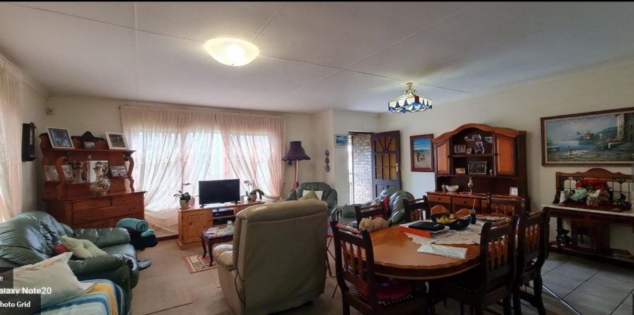 3 Bedroom Property for Sale in Noorsekloof Eastern Cape